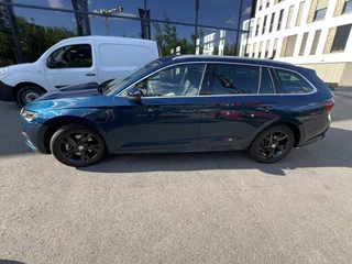 Škoda Octavia Škoda Octavia Combi 1.4 TSI iV PHEV SPORTLINE BUSINESS AUT. Matrix LED | Stuurverwarming | Wegklapbare trekhaak - afbeelding nr 7