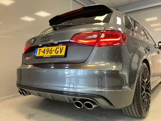 Audi A3 Audi A3 Sportback 2.0 TFSI S3 quattro |PANODAK | VOL LEER | 19