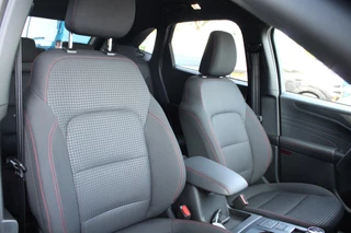 Ford Kuga Ford Kuga 2.5 PHEV ST-Line | Winter Pack | Camera | Cruise Control | Navigatie | - afbeelding nr 13