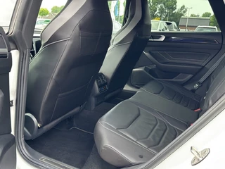 Volkswagen Arteon Volkswagen Arteon Shooting Brake 1.4 TSI DSG R-LINE EHYBRID TREKHAAK/LEDER/MEMORY/NAVI/ACC/STOELVERW - afbeelding nr 12