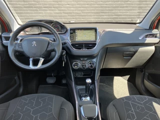 Peugeot 2008 Peugeot 2008 1.2 PureTech Active AUT. | bi-tone | navigatie | panoramadak | airco | bluetooth | NL auto - afbeelding nr 14