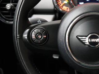 MINI One [APPLE CARPLAY, CRUISE CONTROL, JCW VELGEN, CLIMATE CONTROL, NAVIGATIE, NIEUWSTAAT] - afbeelding nr 10