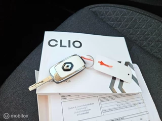 Renault Clio Renault Clio 1.0 TCe 90 Equilibre Navigatie - afbeelding nr 12