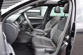 Škoda Octavia Skoda Octavia Combi 1.5 TSI Greentech Business Edition Trekhaak Panoramadak Apple Carplay - afbeelding nr 24