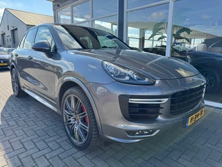 Porsche Cayenne Porsche Cayenne 3.6 GTS | Panorama | Bose | Sportchrono | Navi | Camera | - afbeelding nr 29