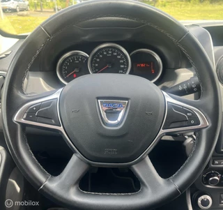 Dacia Duster Dacia Duster 1.2 TCe 4x4 Série Limitée Stepway / APK / Airco / Cruise / PDC / Trekhaak / - afbeelding nr 14