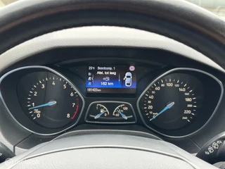 Ford Focus Ford Focus Wagon 1.5 Red Edition | CRUISE | CLIMA | TREKHAAK | - afbeelding nr 27