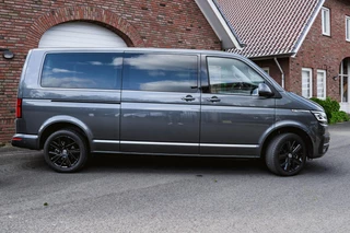 Volkswagen Caravelle Volkswagen Caravelle T6.1 2.0 TDI 204 PK DSG L2H1 A-KLEP DUB/CAB - afbeelding nr 2