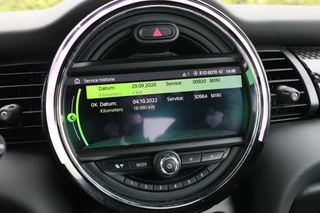 MINI Cooper Cabrio Mini Cabrio 2.0 John Cooper Works Chili 232 PK |Led|Schaalstoelen|Pdc|CarPlay|ACC|Adaptief Onderstel|Dealer onderhouden - afbeelding nr 13