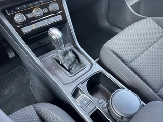Volkswagen Touran Volkswagen Touran 1.4 TSI DSG COMFORTLINE 7P TREKHAAK/NAVI/CARPLAY/ACC/PDC - afbeelding nr 19