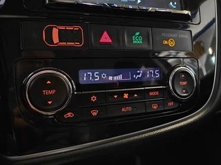 Mitsubishi Outlander Mitsubishi Outlander 2.0 Business Edition / Trekhaak / Camera - afbeelding nr 29