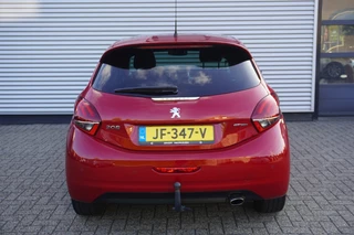 Peugeot 208 Peugeot 208 1.2 PureTech GT-line / 1e eig. / Pano / Trekhaak / Navi / Clima / Carplay / DAB+ - afbeelding nr 6
