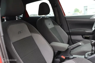 Volkswagen Polo Volkswagen Polo 1.0 TSI R-line / Pano / Camera / BBS / Navi - afbeelding nr 12