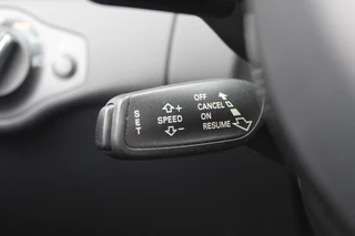 Audi A5 Audi A5 Cabriolet 1.8 TFSI Sport Edition NL Auto! / Leder / Nekverwarming / 19'' / B&O / Elektr. stoelen / Navigatie / DAB / Stoelverwarming - afbeelding nr 32