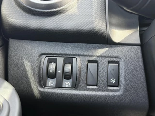 Renault Clio Renault Clio 0.9 TCe Dynamique 1e Eigenaar,Navi,Airco,Cruise,LM Velgen,Elektr Ramen,Wenig KM,APK tot 06-2026 - afbeelding nr 23