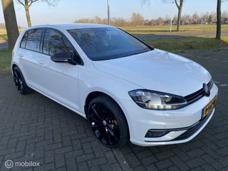 Volkswagen Golf Volkswagen Golf  7.5 I 1.4 TSI Highline I Navigatie I Sportstoelen I - afbeelding nr 2