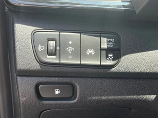 Kia Niro Kia Niro 1.6 GDI HYBRID DESIGN EDITION NAVI/STOELVERW./LED/LMV/NL-AUTO - afbeelding nr 40