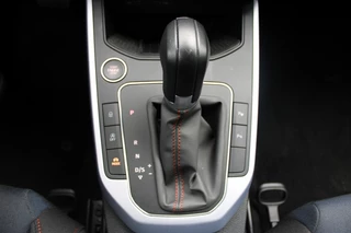 SEAT Arona SEAT Arona 1.0 TSI FR DSG Cam/Carplay/Virtual/LED/Navi/Winter. 