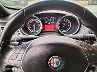 Alfa Romeo Giulietta Alfa Romeo Giulietta 1.7 TBi Quadrifoglio Verde, Super auto! - afbeelding nr 20