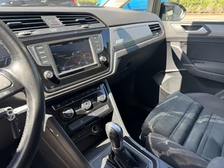 Volkswagen Touran Volkswagen Touran 1.4 TSI Automaat Volledig onderhouden Navi - afbeelding nr 26