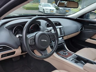Jaguar XE 2.0 D 163pk Automaat Portfolio Premium Business Pack | Origineel NL | Navi | Bi-Xenon | Clima | Cruise | Leder+Verwarmd+Elek.Verstel | Pdc V+A+Camera | Rijstrook+Licht+Regensensor | 19''lm - afbeelding nr 6