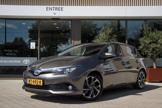 Toyota Auris - 228489390-0