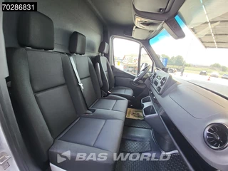 Mercedes-Benz Sprinter Mercedes Sprinter 317 CDI Automaat Bakwagen Achterdeuren Airco Camera Euro6 Meubelbak Koffer 21m3 Airco - afbeelding nr 10