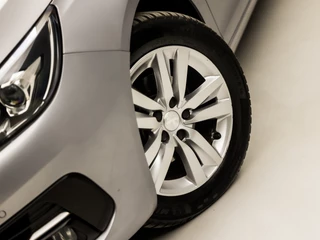 Peugeot 308 Peugeot 308 SW 1.2 PureTech Sport (PANORAMADAK, APPLE CARPLAY, GROOT NAVI, PARKEERSENSOREN, SPORTSTOELEN, GETINT GLAS, CRUISE, LANE ASSIST, NIEUWE APK, NIEUWSTAAT) - afbeelding nr 16