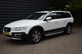 Volvo XC70 Volvo XC70 2.4 D4 AWD CROSS COUNTRY CLASSIC EDITION!!!5 CILINDER!!NIEUWSTAAT!!AUTOMAAT!!BJ 2016!!20894 EURO!! - afbeelding nr 2