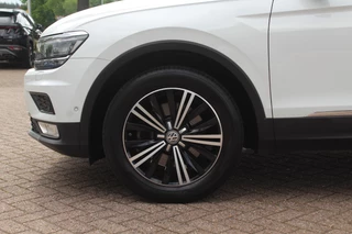 Volkswagen Tiguan Volkswagen Tiguan 2.0 TSI 4Motion Highline / Vol opties! / Panoramadak / Camera / Head-up / Leder / 18'' / Keyless / Dynaudio / Apple CarPlay / Standverwarming / Naavigatie / DAB / Dodehoek / Stoelverwarming / ACC - afbeelding nr 14
