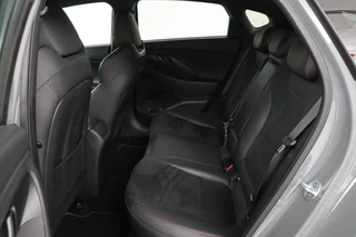 Hyundai i30 Hyundai i30 Fastback N2 2.0 T-GDI | Stoel & stuurverwarming | Full LED | Memory | Camera | Carplay | Leder/Alcantara | Keyless | Navigatie - afbeelding nr 10