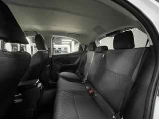 Toyota Yaris Toyota Yaris 1.5 Hybrid Dynamic | Carplay | Camera | Cruise| - afbeelding nr 23