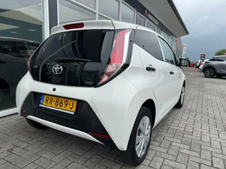 Toyota Aygo Toyota Aygo 1.0 VVT-i x-fun | Airco | 5 deurs | Bluetooth | - afbeelding nr 21