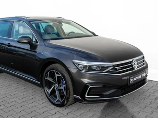 Volkswagen Passat Volkswagen Passat Variant 1.4 TSI DSG PHEV GTE Business | Full LED | Leder | Panoramadak | Travel Assist - afbeelding nr 48