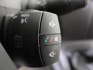 Renault Master Renault Master T33 2.3 dCi 135PK L2H2 Work Edition Airco Cruise Camera Navigatie Parkeersensoren Trekhaak - afbeelding nr 20