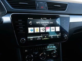 Škoda Superb Skoda Superb Combi 1.4 TSI iV 218pk Ambition | Navigatie | Privacy glass | Trekhaak - afbeelding nr 36