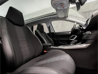 Peugeot 308 Peugeot 308 SW 1.2 PureTech Sport Automaat (PANORAMADAK, APPLE CARPLAY, GROOT. NAVI, 360 CAMERA, SPORTSTOELEN, GETINT GLAS, CRUISE, NIEUWE APK, NIEUWSTAAT) - afbeelding nr 8