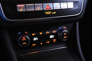 Mercedes-Benz GLA Mercedes-Benz GLA 180 AMG Line *Navigatie*Camera*2x AMG* - afbeelding nr 16