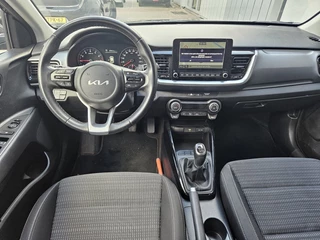 Kia Stonic Kia Stonic 1.0 T-GDi MHEV DynamicPlusLine | Navigatie | Climate - afbeelding nr 6
