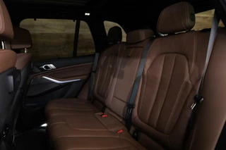 BMW X5 BMW X5 xDrive45e M-Sport|Individual|Ventilatie|Laser|HUD|Pano| - afbeelding nr 11