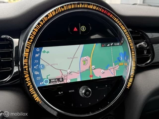 MINI Electric MINI Cooper S Electric Facelift - stoelverwarming - camera - afbeelding nr 9
