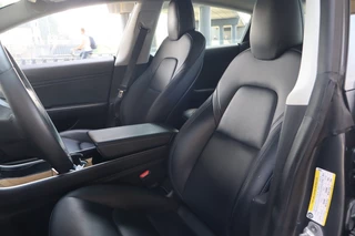 Tesla Model 3 - afbeelding nr 12