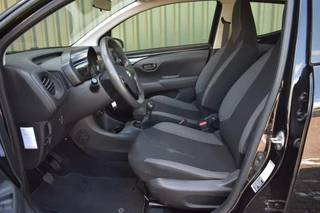 Toyota Aygo Toyota Aygo 1.0 VVT-i x-fun  Airco | Bluetooth | Dealer Onderhouden | - afbeelding nr 11