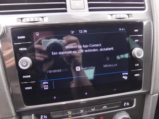 Volkswagen Golf AUTOMAAT / NAVI / CLIMA / PDC / BLUETOOTH / CRUISE / CARPLAY / NL-AUTO - afbeelding nr 13