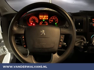 Peugeot Boxer imperiaal, 2500kg trekhaak, parkeersensoren, bijrijdersbank, trap - afbeelding nr 16