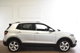 Volkswagen T-Cross Volkswagen T-Cross TSI 110PK DSG STYLE CAMERA/LED/CARPLAY - afbeelding nr 4