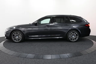 BMW 5 Serie BMW 5 Serie Touring 530 e xDrive M-Sport - afbeelding nr 6