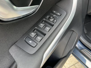 Volvo V40 Volvo V40 1.5 T2 Polar+ | Automaat | Navigatie | Cruise Control | LED verl - afbeelding nr 16