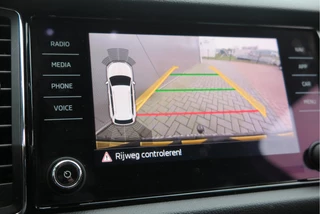 Škoda Kodiaq LED, PDC , Navi, Cruisecontrol, Stoelverwarming , Carplay, Trekhaak . Achteruitrijcamera ,Canton Audio ,LMV,  etc - afbeelding nr 45