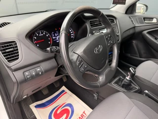 Hyundai i20 Hyundai I20 1.0 T-GDI Comfort 1STE EIGENAAR | CAMERA | NAVI | CARPLAY | PDC | BTW | NWE APK - afbeelding nr 9